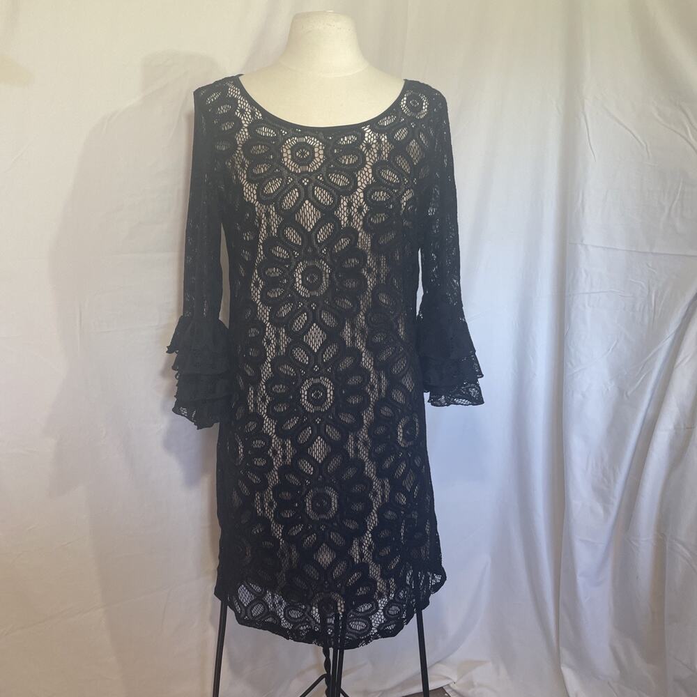 R & K Originals Sexy Black Lace Dress Sz 8 Tiered Ruffle Sleeve Skin Tone Slip